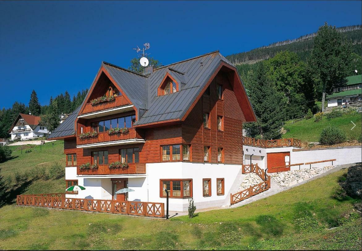 Pension Kubu Apartment 3 Samostatny Byt S Kuchyni Špindlerŭv Mlýn Ngoại thất bức ảnh